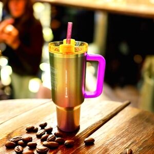 NIB Limited Edition Starbucks Stanley